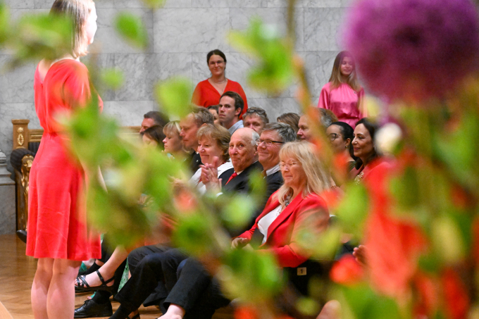 Seremonien var òg ei forseinka 75-årsmarkering. Foto: Sven Gj. Gjeruldsen / Det kongelege hoffet